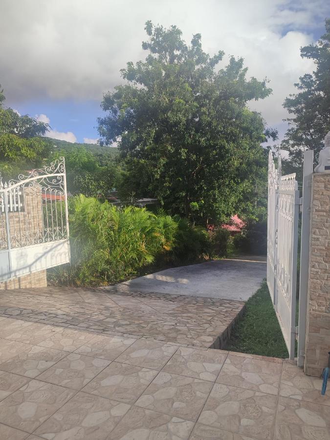 Villa Bebelos Pointe-Noire Exterior foto